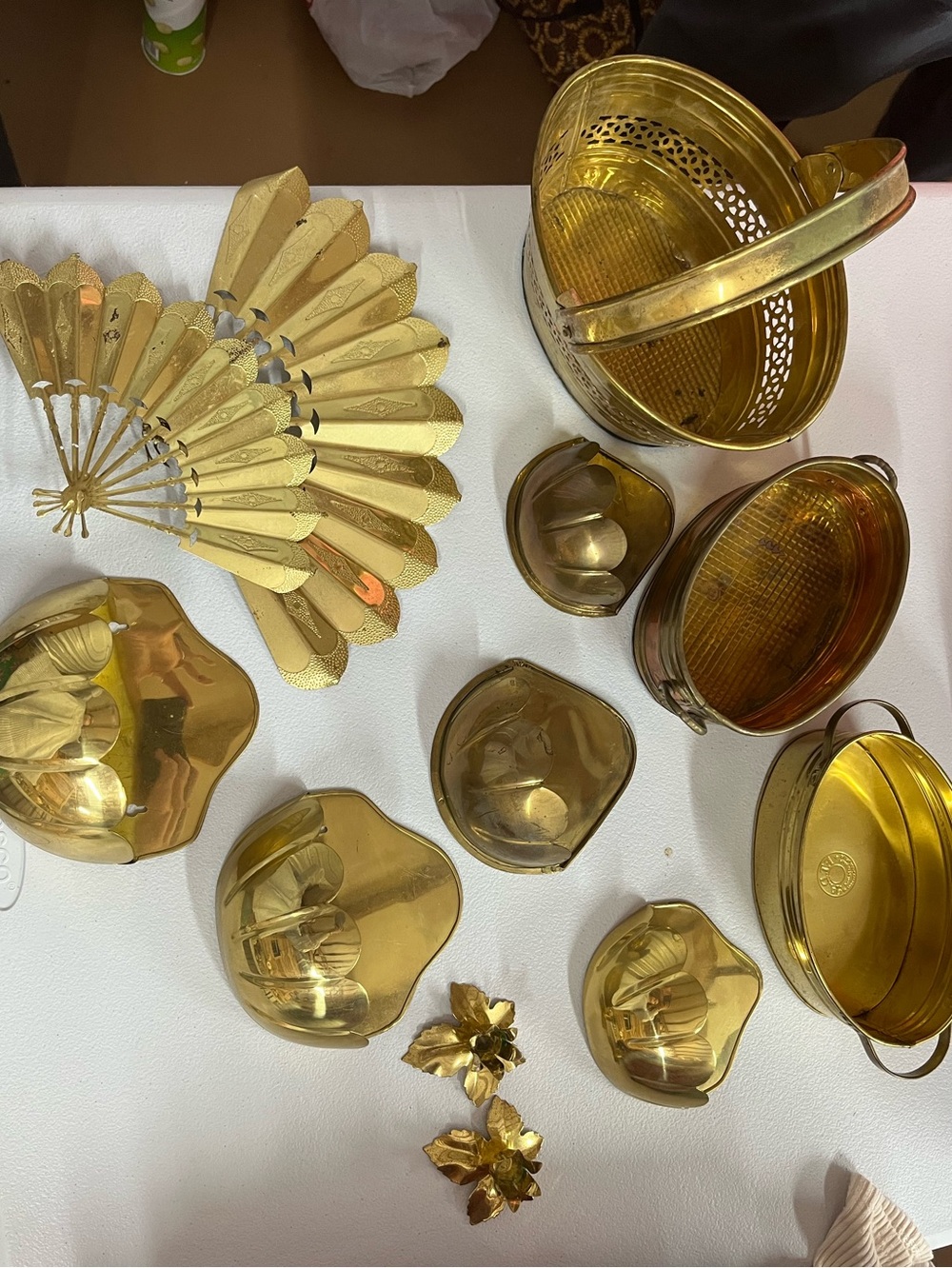 Brass Decorative Bowl & Trinket Set with Fan Accent